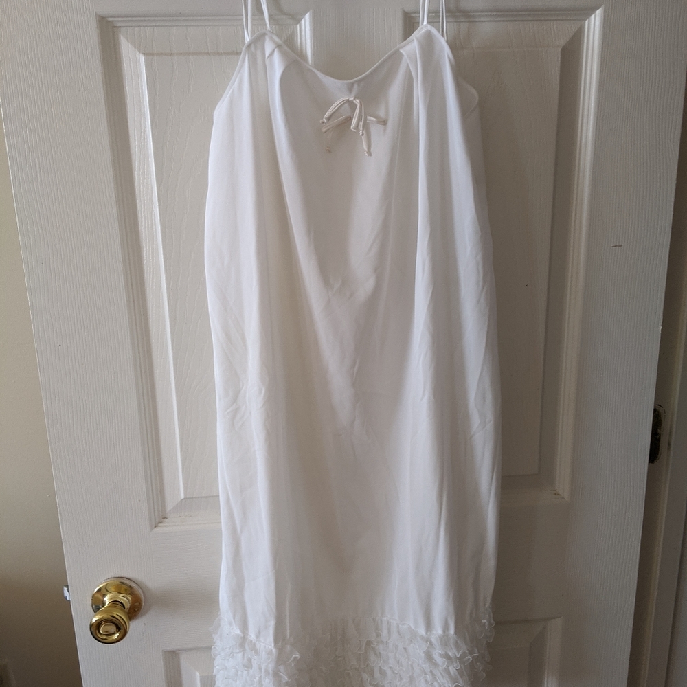 Vintage 60s Gotham lingerie nylon ruffle nightie S
